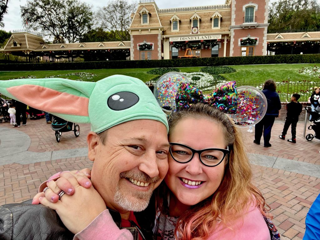 Keith Coogan and Kristen Shean