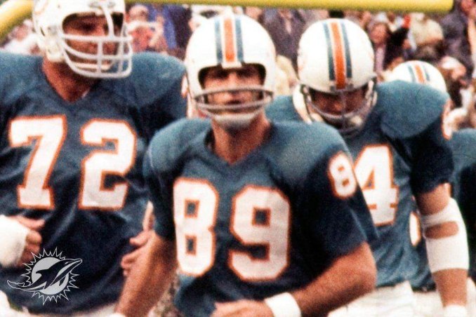Karl Noonan vintage photo in game.
